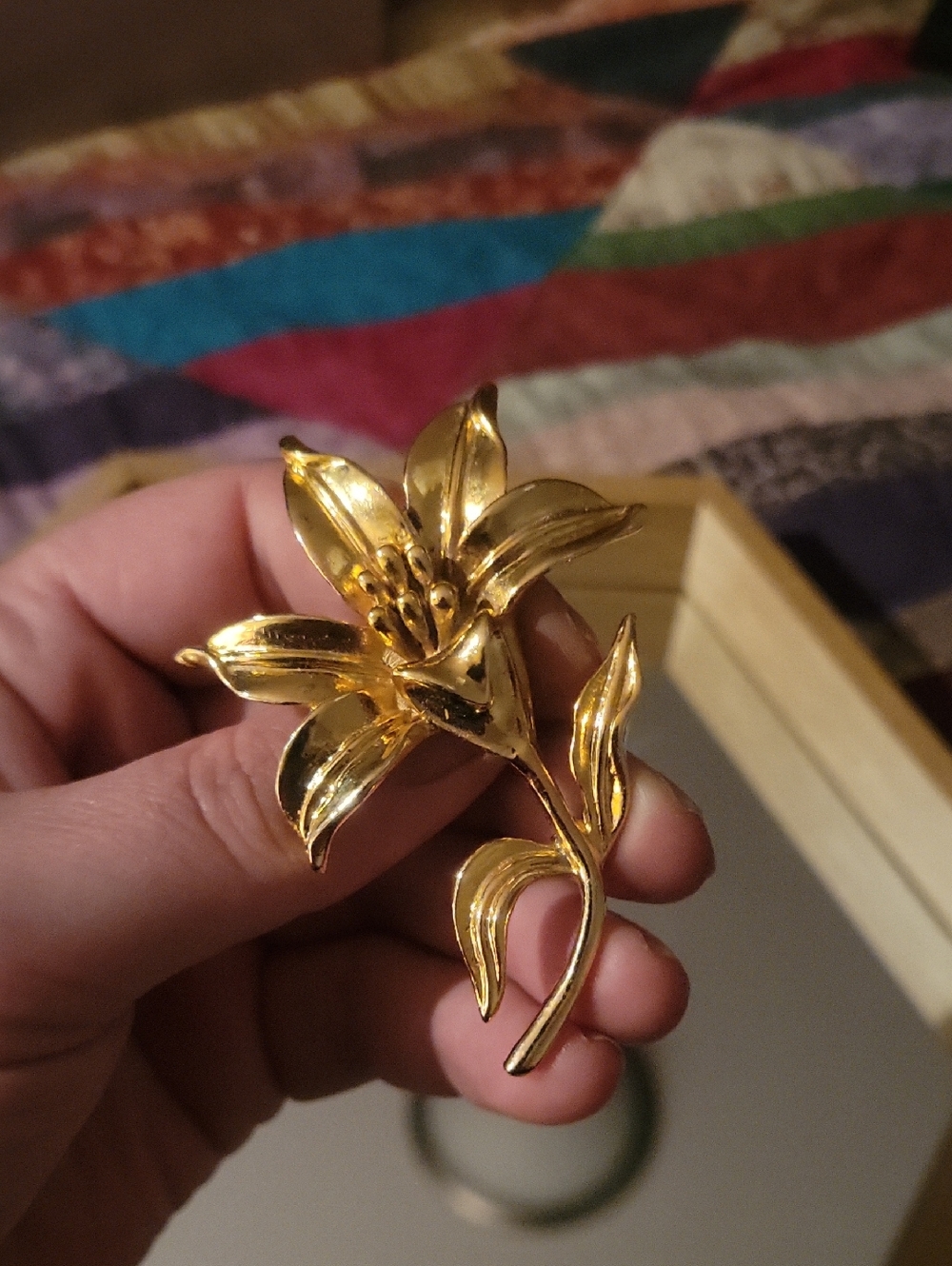 Gold Floral Lily Brooch - Elegant Women’s Jewelry